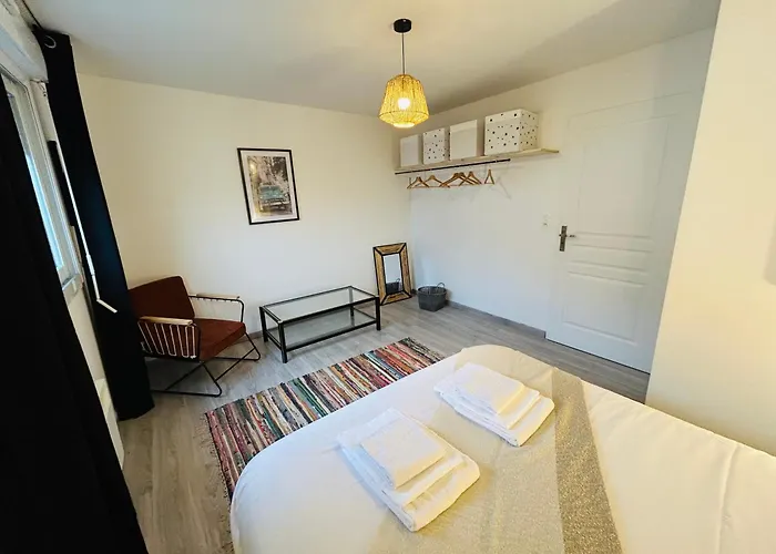 Lägenhet Doyen 1 Proche Centre *